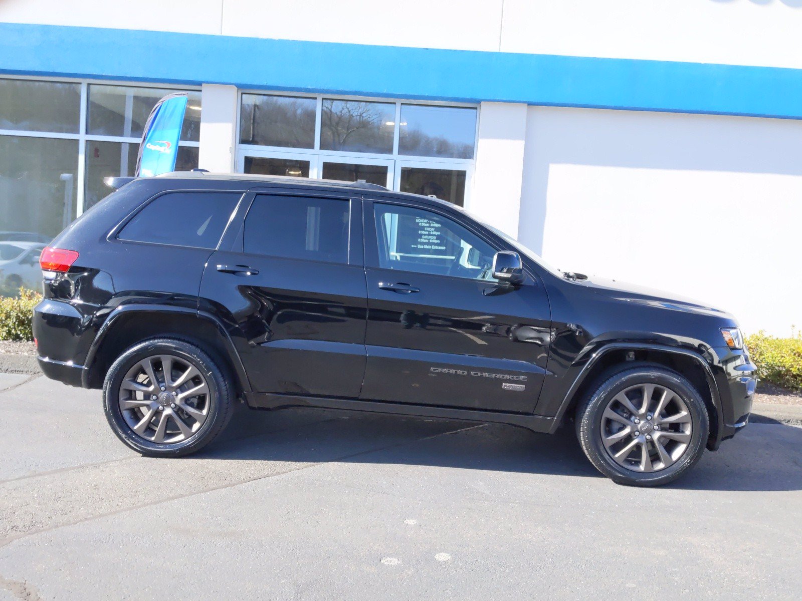 Pre-Owned 2017 Jeep Grand Cherokee Limited 75th ...